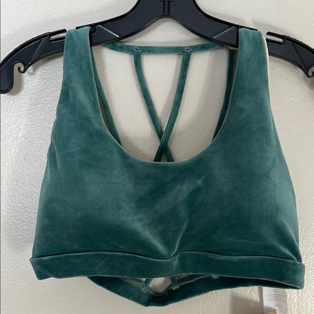 NEW Niyama Sol Velour Strappy Sports-bra